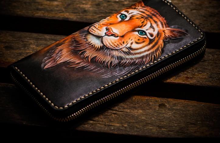 Handmade Leather Men Tooled Tiger Cool Leather Wallet Long Phone Clutch Wallets for Men