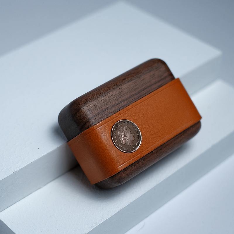 Handmade Sea Blue Leather Wood AirPods Pro Case Custom Leather AirPods Pro Case Airpod Case Cover