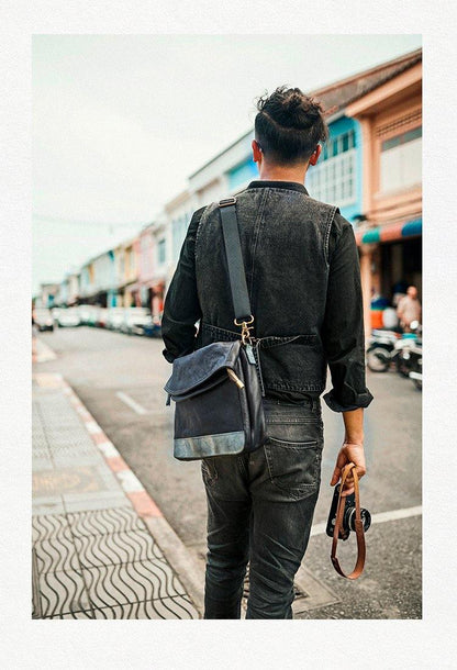 Cool Mens Black Leather Courier Bags Side Bags Leather Messenger Bags Postman Bag for Men