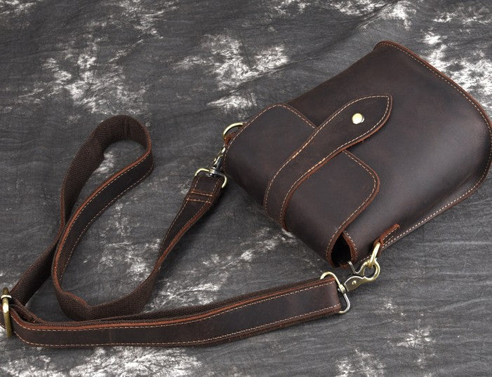 Cool Vintage Brown Leather Mens Tablet Messenger Bag Small Side Bag Messenger Bags For Men