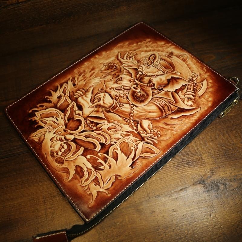 Handmade Leather Tooled Mens Cool Long Leather iPad Bag Wristlet Clutch Wallet for Men