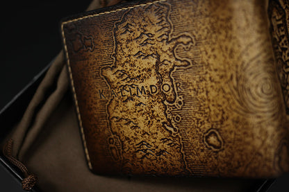 [On Sale]Handmade Leather Tooled World of Warcraft Lich King Mens billfold Wallet Cool Leather Wallet Slim Wallet for Men